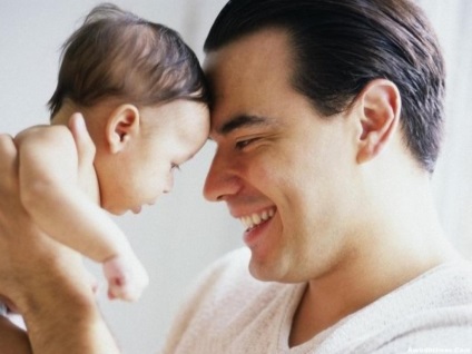 Hogyan lehet jó apa tanácsot adni a jövő apáknak?