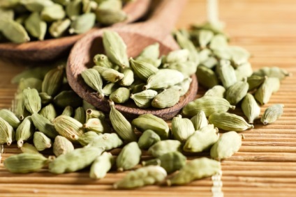 Cardamom hasznos tulajdonságok és ellenjavallatok, receptek (kardamom) Cardamom hasznos tulajdonságok és ellenjavallatok, receptek