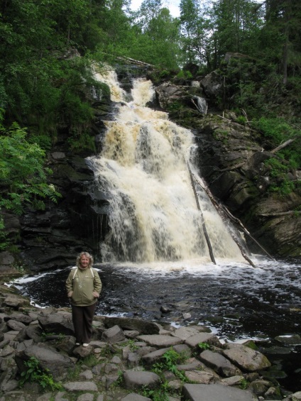 Karelia autóval, ismét az úton (Karélia) Karelia autóval, ismét az úton