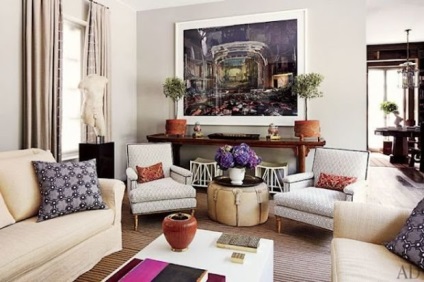 Picturi în interiorul unui apartament sau element de design de lux