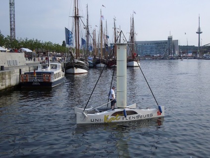 Nave sub turboparasami - lumea apei, lumea apei - revista online