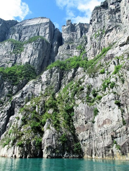 Ljuse-fjord, descriere norvegiană, fotografie, unde se află pe hartă, cum se ajunge