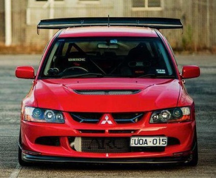 Mitsubishi lancer evo 9 specifikáció