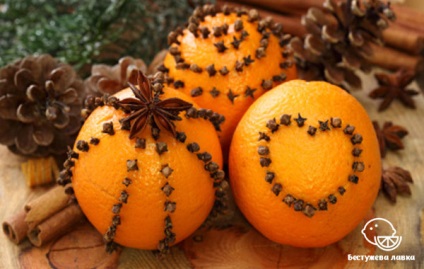 Decoratiuni de Craciun cu portocale si mandarine