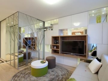 Un apartament cu un apartament cu mobilier Ikea, roomidea