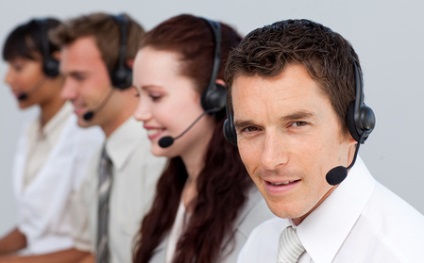 Operatorul call center este punctul meu de reper