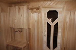 Finisarea saunei și a saunei în Tyumen