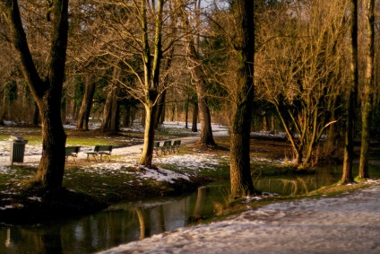 Park angol kert Münchenben (Németország)