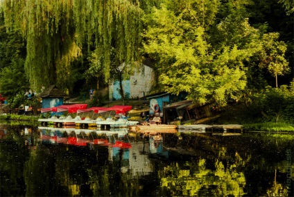 Parc Nivki, unde să meargă, ce să văd, unde să se odihnească în Kiev