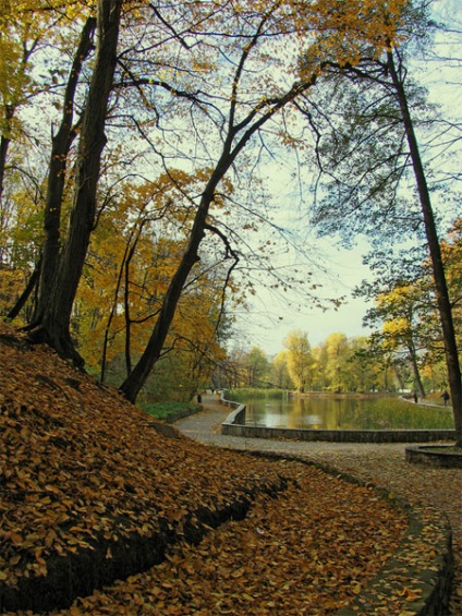 Parc Nivki, unde să meargă, ce să văd, unde să se odihnească în Kiev