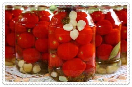 Tomate cu usturoi pentru iarnă