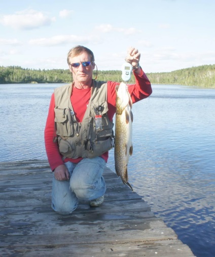 Pescuit în regiunea Chelyabinsk - un lac lung