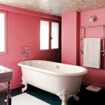 Rózsaszín fürdőszoba csempe és egyéb anyagok befejező
