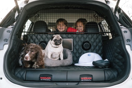 Versiune specială a x-trailului pentru știri despre crescătorii de câini pe autoportalul femeilor