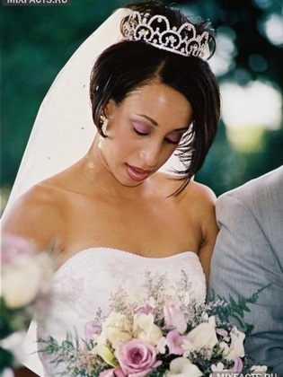 Coafuri de nunta pe lama cu alungire si fotografii de par scurt si optiuni de styling