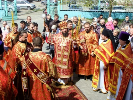 Світла тиждень - про службах, причасті та молитовному правилі на світлій седмиці