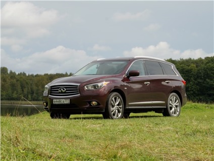 Unitatea de testare infiniti qx70 - alb pe negru