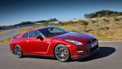 Unitatea de testare a noului supercar Nissan gt-r 2014 an de inginerie