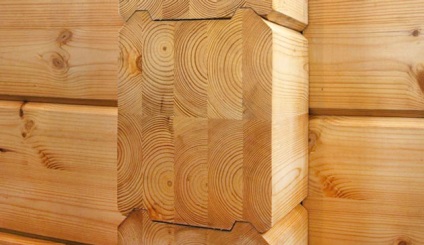 Strângerea de case din lemn