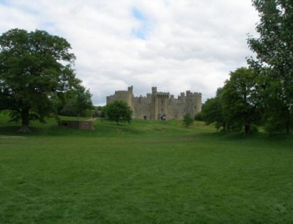 Castelul cetatea din Bodiam pe apă