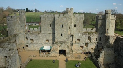 Castelul cetatea din Bodiam pe apă