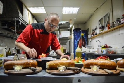 10 erori la deschiderea unui restaurant din Spania, Tutitus