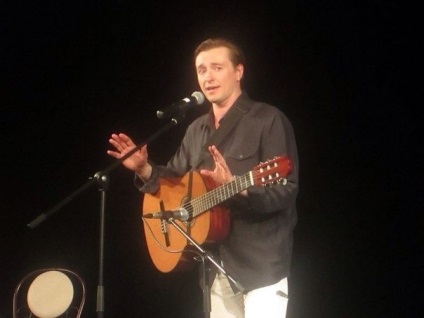 Bezrukov a cântat pentru Omsk un concert al lui Vyotsky