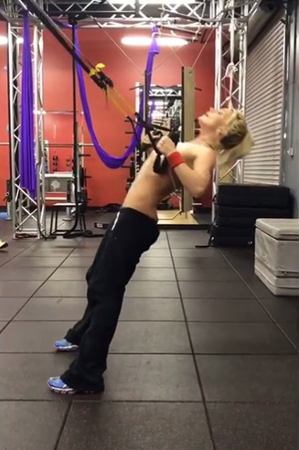 Britney Spears a arătat o presă lină și sfoara perfectă în sala de gimnastică, o bârfă