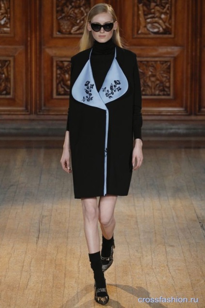 Grupul Crossfashion - cu ceea ce să poarte combinații de modă cu broșă în colecțiile de toamnă-iarna 2014-2015