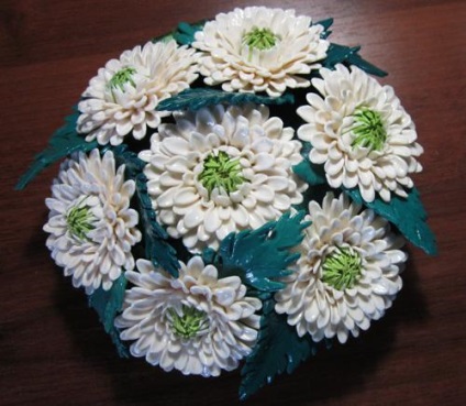 Virágokból készült virágok