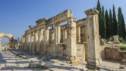 Orașul antic Hierapolis și Pamukkale din Turcia