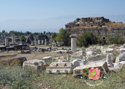 Orașul antic Hierapolis și Pamukkale din Turcia