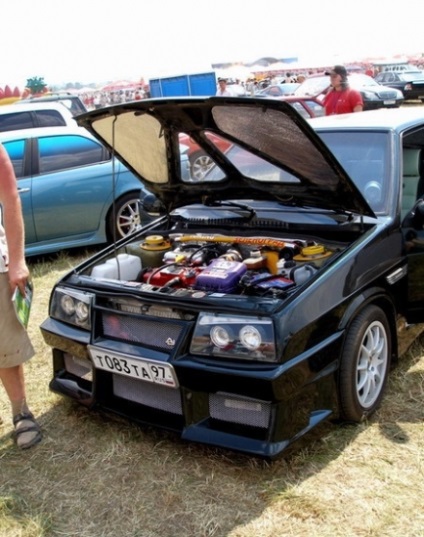 Selecția foto a versiunilor de tuning ale VAZ 2108