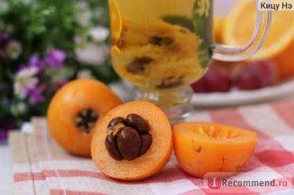 Fructe loquat - 