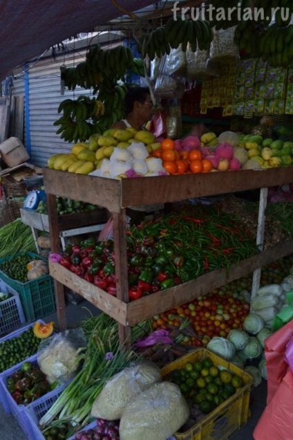 Gyümölcspiaci talipapa a borázson