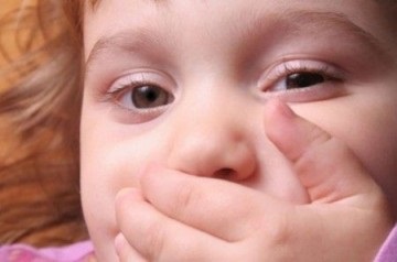 Herpesul pe buzele unui copil - tratamentul rănilor