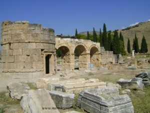Hierapolis și Pamukkale atracții, istorie, sfaturi utile, ghid detaliat