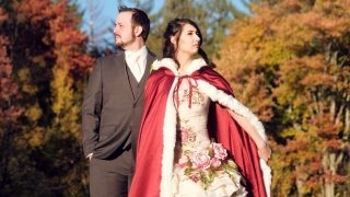 Poveste de dragoste în stilul nunții dragonului de vârstă de vară