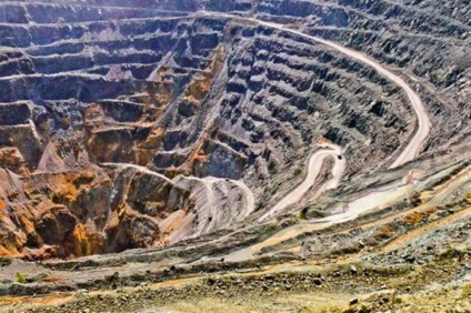 A Sibai kőbánya a világ második legnagyobb kőfejtője