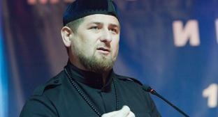 Kaukázusi csomó, Dagesztán fiú, Korán feliratokkal a testen a muszlimokat moszkvai fogják bemutatni