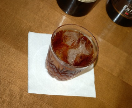Cocktail «negru rus», cățeluș de malț
