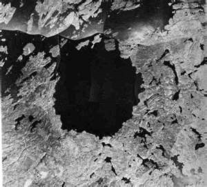 Cratere de meteoriți pe pământ, asteroizi, comete, meteoriți