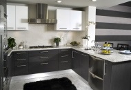 Bucătărie de dimensiuni mici - toate farmecul minimalismului funcțional