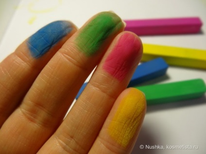 Creioane colorate pentru revizuirea culorii părului pentru parul de colorare a parului