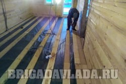 Instalarea de podele într-o casă din lemn, încălzirea podelei - 