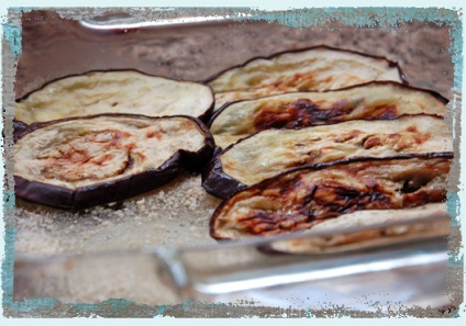 Musaka - produse de patiserie cu carne tocată și vinete, rețete din bucătăria mediteraneană