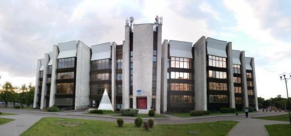 Nu știu dacă merită să vizitați Palatul de Tineret Minsk vă va dovedi că merită!