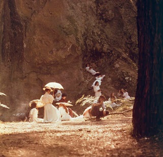 Un picnic de roca agățată, regizat de Peter Weir