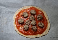 A babon alapuló pizza, lépésről-lépésre recept fotóval