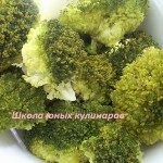 Egyszerű brokkoli kenyérsütésben